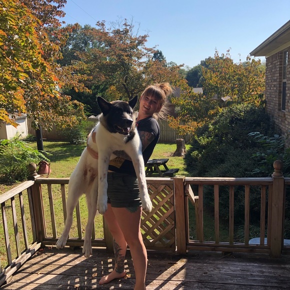 Meet your Posher, Starla - Picture 3 of 5